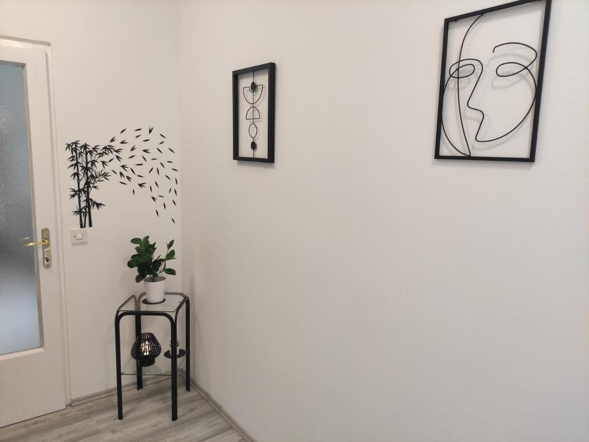 Apartman Iris S Terasom Fiume Kültér fotó