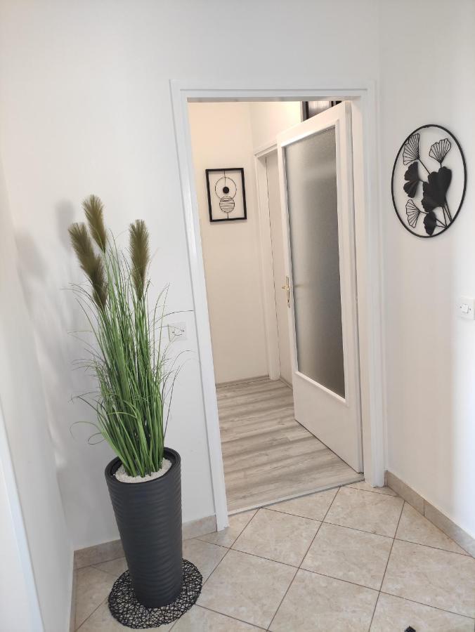 Apartman Iris S Terasom Fiume Kültér fotó