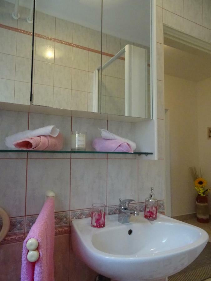 Apartman Iris S Terasom Fiume Kültér fotó