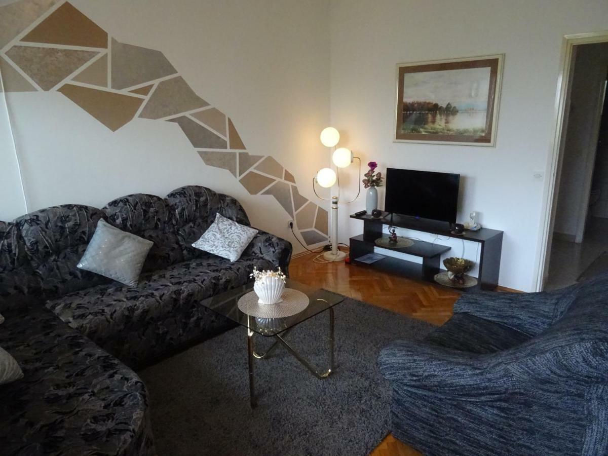 Apartman Iris S Terasom Fiume Kültér fotó